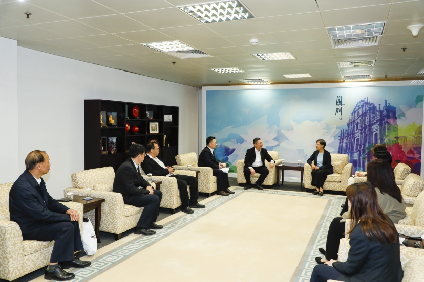 U8娱乐