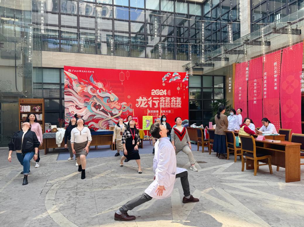 U8娱乐