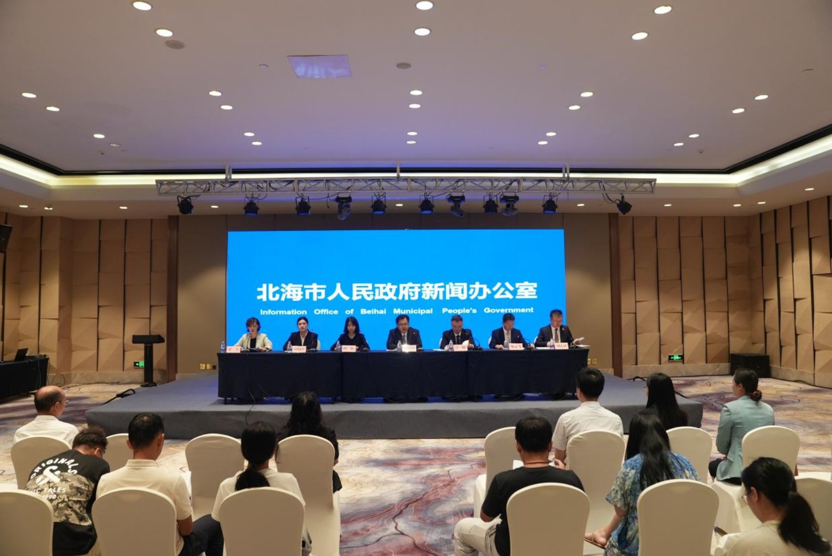 U8娱乐