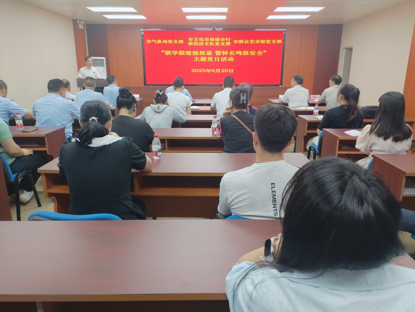 U8娱乐