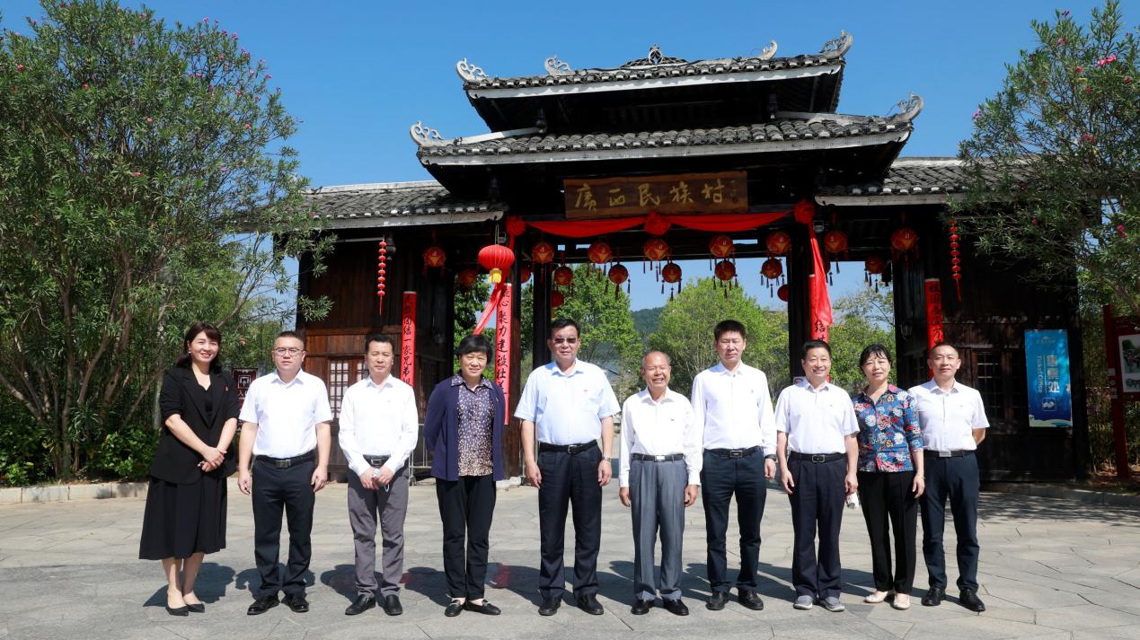 U8娱乐