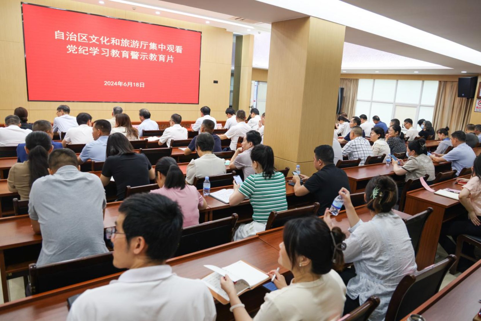 U8娱乐