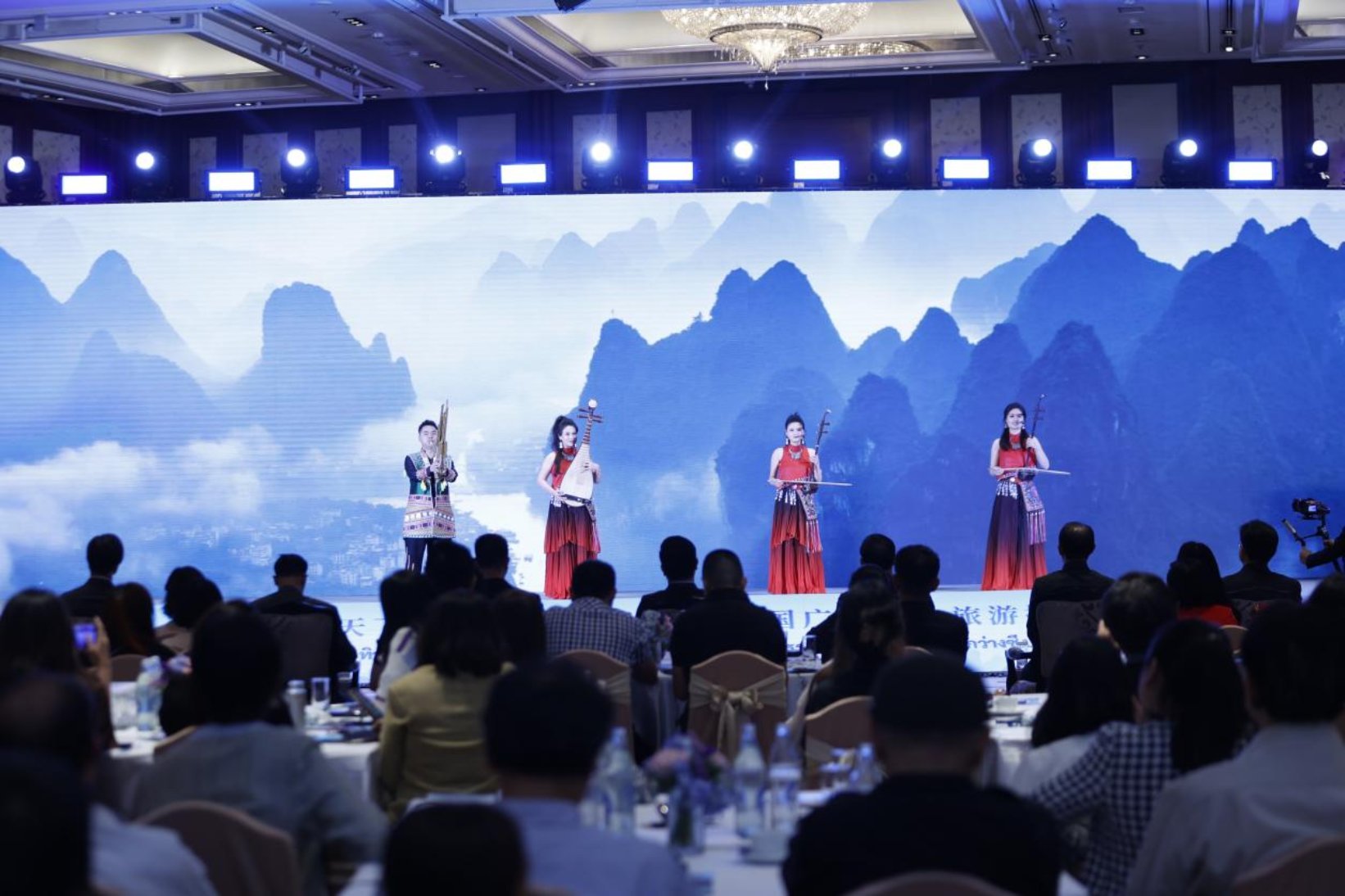 U8娱乐